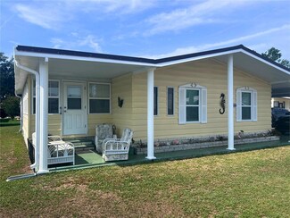35020 Colony Hills Dr, Zephyrhills, FL 33541