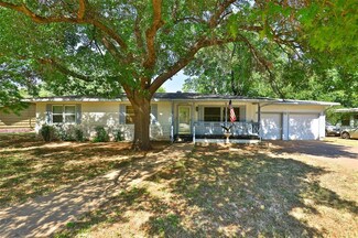 3834 Whittier St, Abilene, TX 79605