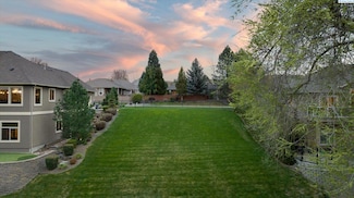 3308 W 34th Ave, Kennewick, WA 99337