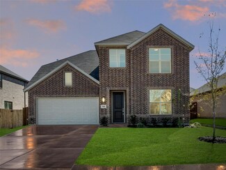 908 Versailles Ct, Cleburne, TX 76033