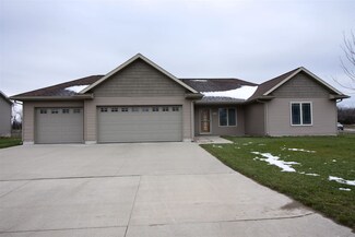 200 Heather Ave, Evansdale, IA 50707