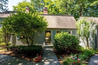 2 Coach Rd, Exeter, NH 03833