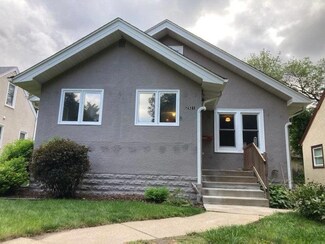 2921 Zenith Ave N, Robbinsdale, MN 55422