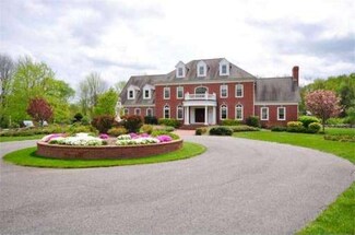 572 Linden St, Boylston, MA 01505