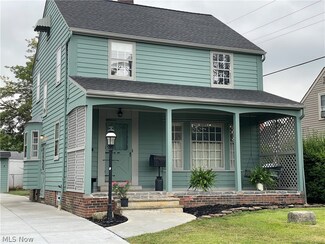621 E 266th St, Euclid, OH 44132