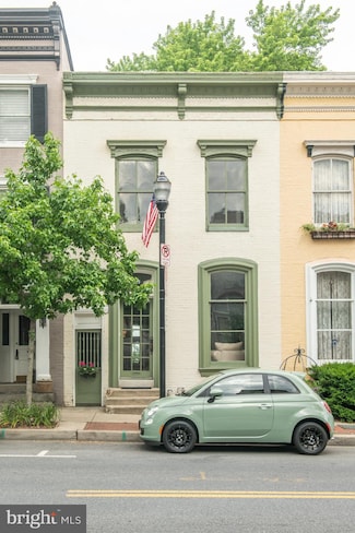 229 S Market St, Frederick, MD 21701