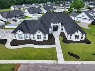 347 Madison Grove Blvd, Thomasville, GA 31757