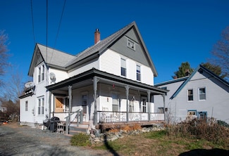 29 Hawthorn St, Hartford, VT