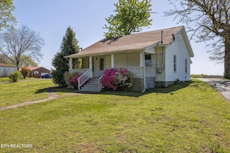 116 S Church Ave, Rockwood, TN 37854