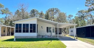 10506 Shawnee Rd, Weeki Wachee, FL 34614