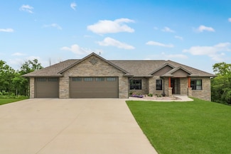 13123 Harvest Moon Ridge, Sherrill, IA 52073