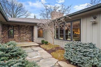 3 Rutherford Ln, Saint Louis, MO 63131