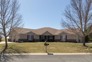 2105 Turnberry Ln SE, Pine Island, MN 55963