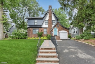 17 Lowell Ave, West Orange, NJ 07052