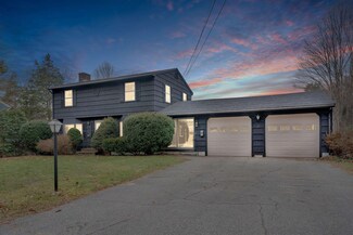 46 Mill Pond Rd, Durham, NH 03824