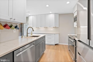 5 Wimpole Ct, Cockeysville, MD 21030
