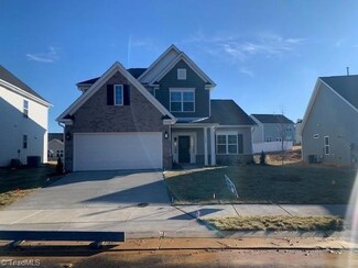 7570 Buckhaven Forest Dr, Kernersville, NC 27284