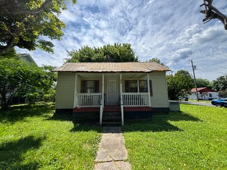 404 Dodson Ave, Englewood, TN 37329