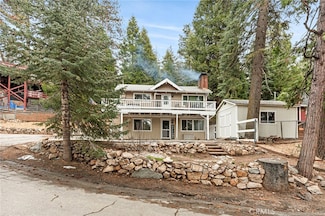 31426 Ocean View Dr, Running Springs, CA 92382