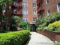 151-05 Cross Island Pkwy Unit 2F, Whitestone, NY 11357