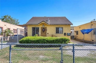 822 E 87th Place, Los Angeles, CA 90002