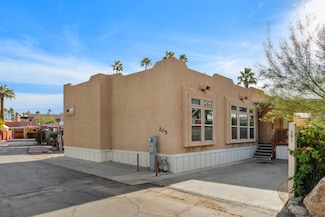 205 Cherokee St, Palm Springs, CA 92264