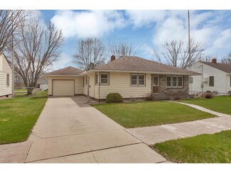 804 3rd St S, Cold Spring, MN 56320