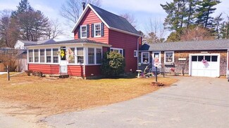 164 Waltham St, Halifax, MA 02338