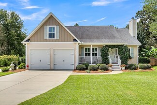 1220 Francis Marion Cir, Moncks Corner, SC 29461