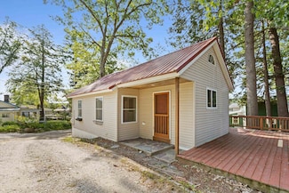 7 Park Ave, Northwood, NH 03261