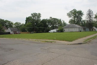 1422 Baxter St, Fort Wayne, IN 46806