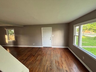 1338 E 25th Ave, Columbus, OH 43211