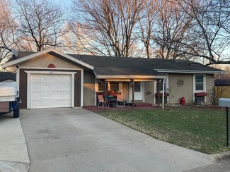 212 S Meadowview Ave, Springfield, MO 65802