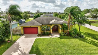 3702 SW Masilunas St, Port Saint Lucie, FL 34953