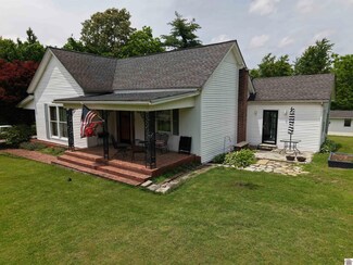 94 Hobbs St, Arlington, KY 42021