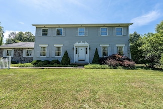 6711 Franklin Valley Rd, Jackson, OH 45640