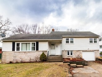 4040 Calhoun St, Gary, IN 46408