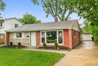 17240 Roy St, Lansing, IL 60438