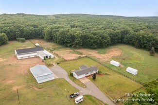 6725 Whipple St NE, Cedar Springs, MI 49319