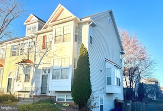 2612 S Everly Dr, Frederick, MD 21701