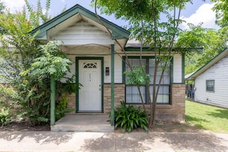 415 Mlk Dr Unit B, Elgin, TX 78621