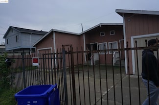10711 Russet St, Oakland, CA 94603