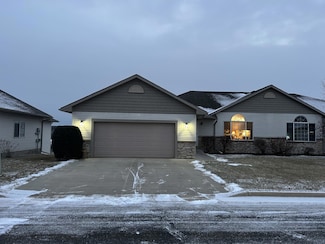 4540 Prairie View Place NW, Rochester, MN 55901