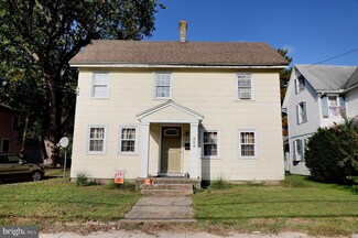 309 E 6th St, Laurel, DE 19956
