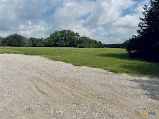 104 County Road 149, Hallettsville, TX 77964