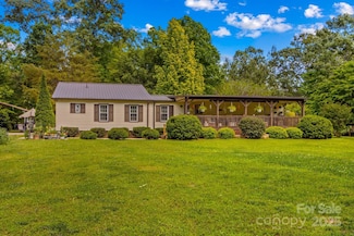 3755 River Rd, Richfield, NC 28137