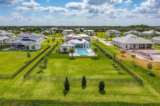 20008 SE Bridgewater Dr, Jupiter, FL 33458