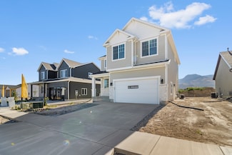 1615 W Silver Canoe Way Unit 215, Logan, UT 84321