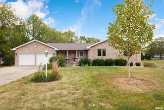 16112 N Grant Ct, Chillicothe, IL 61523
