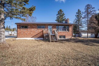 1615 8th Ave, Two Harbors, MN 55616